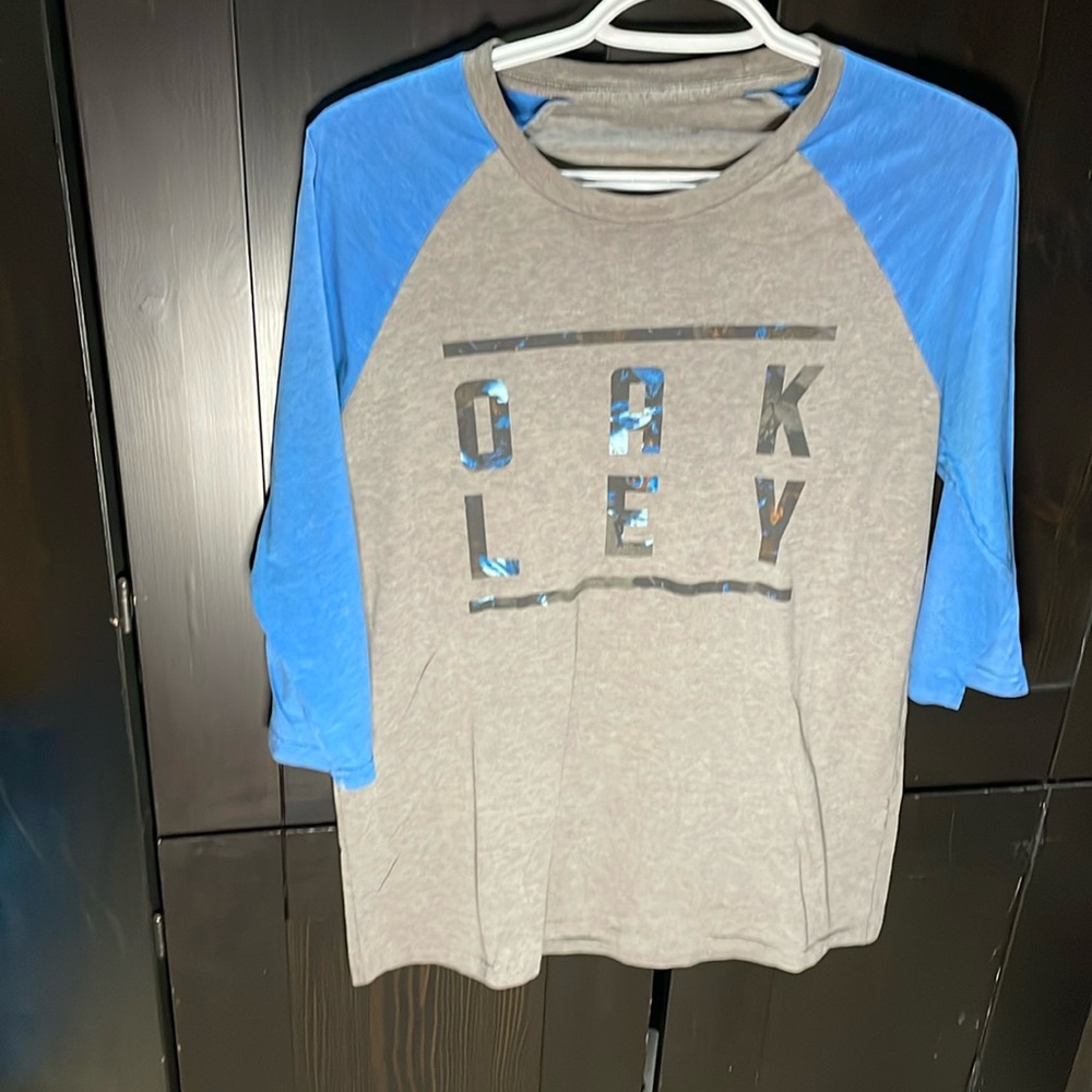 Oakley baseball tee
